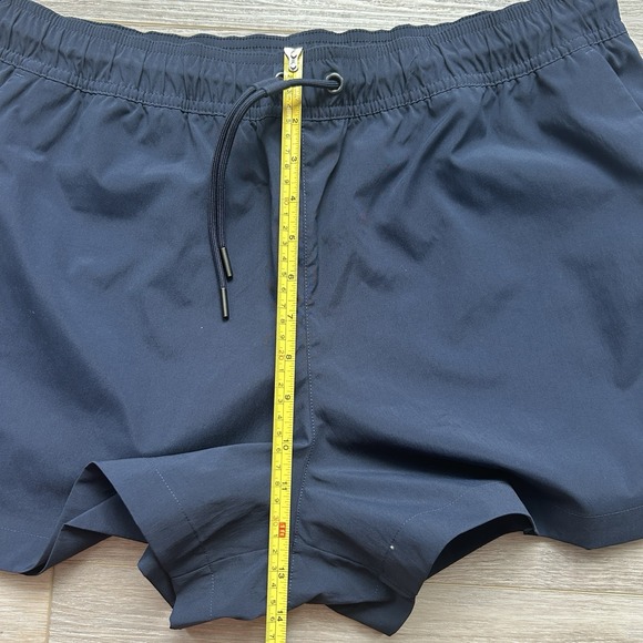 Athleta Midday Mid Rise Short Navy Blue Women's Size Large‎ - Picture 9 of 10